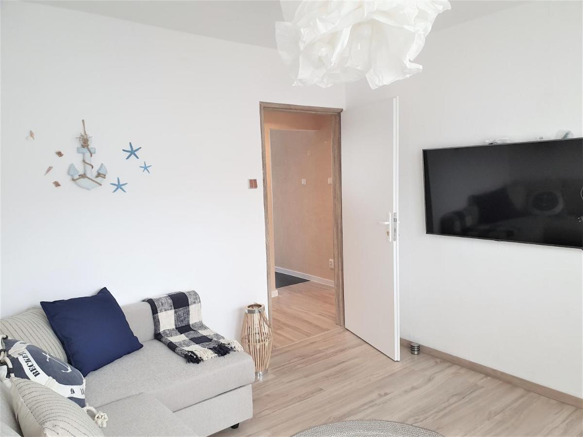 Wera - Klimatyczny Apartament 300 M Od Plazy Brzezno - Azw Gdaňsk Exteriér fotografie